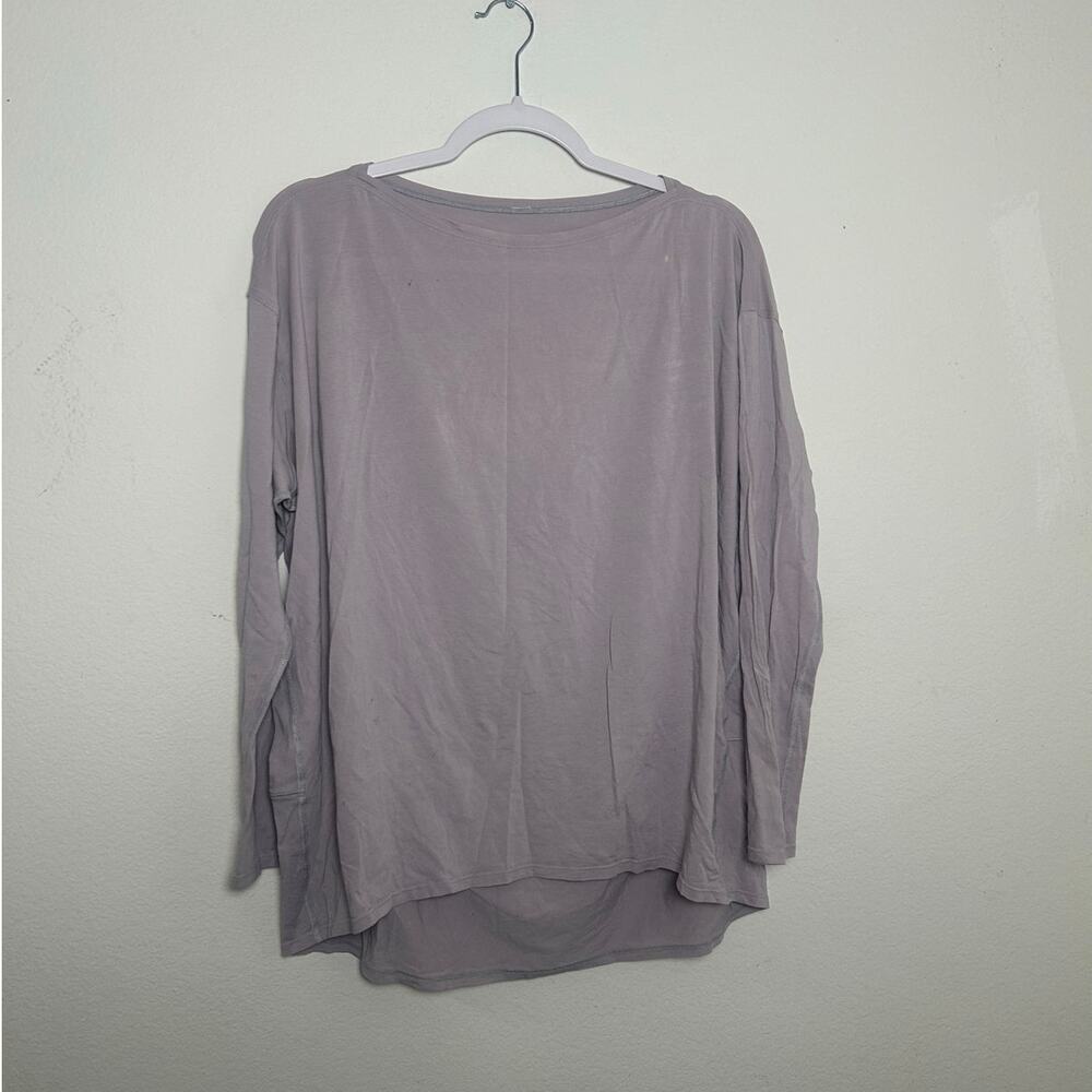 Lululemon Back In Action Long Sleeve Top Lavender Purple Relaxed Fit 27in PTP